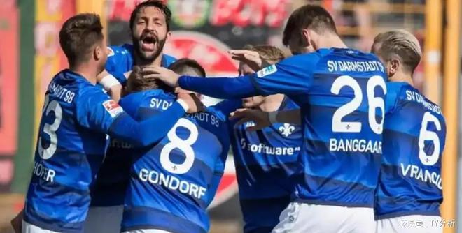 柏林赫塔客场击败奥格斯堡,主宰全场的简单介绍 柏林赫塔客场击败奥格斯堡,主宰全场的简单介绍