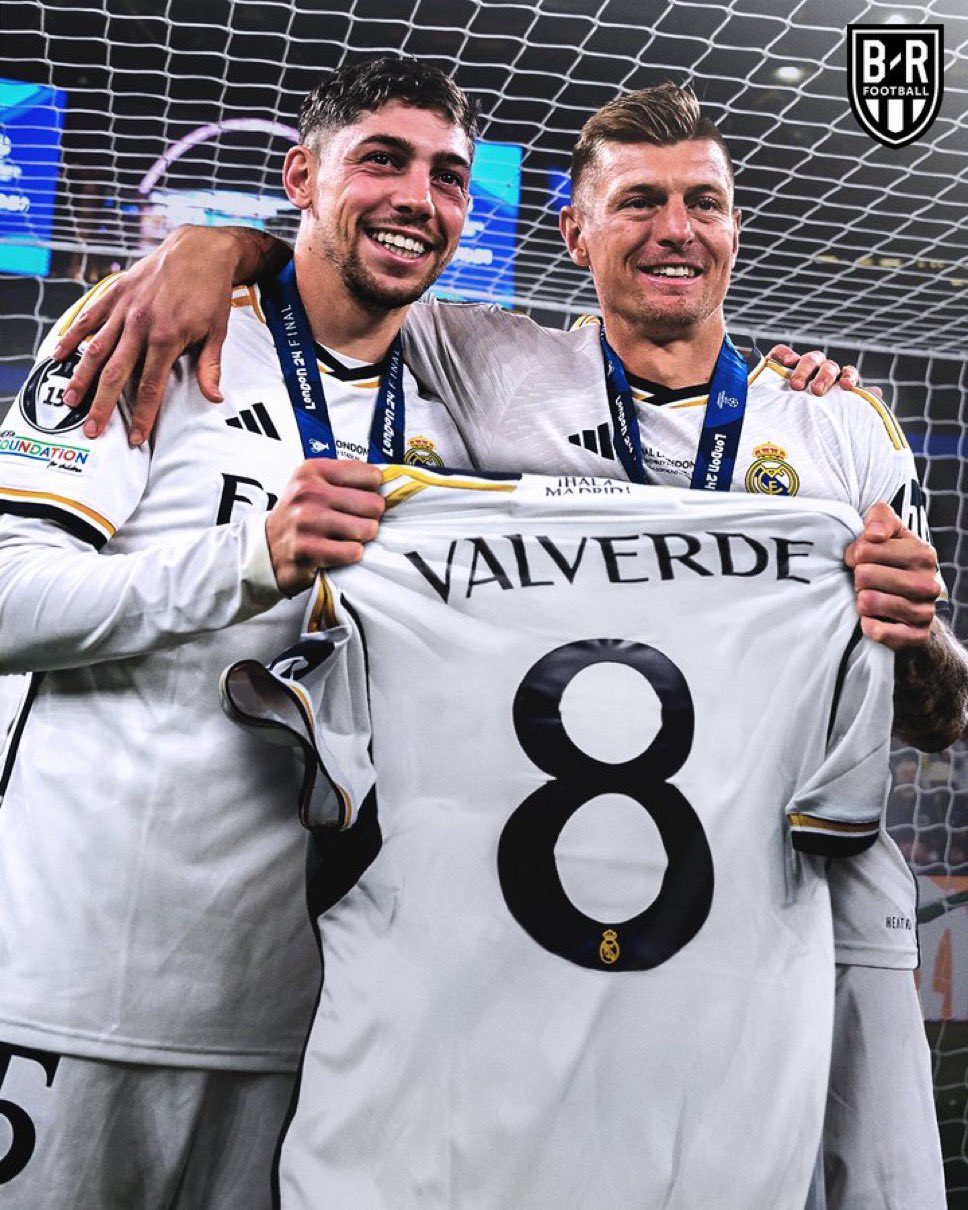 九游体育在线-乌拉圭明星球员畅谈足球梦想