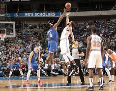 九游体育官方入口-尼斯客场惨遭完败，降级压力蒸蒸日上