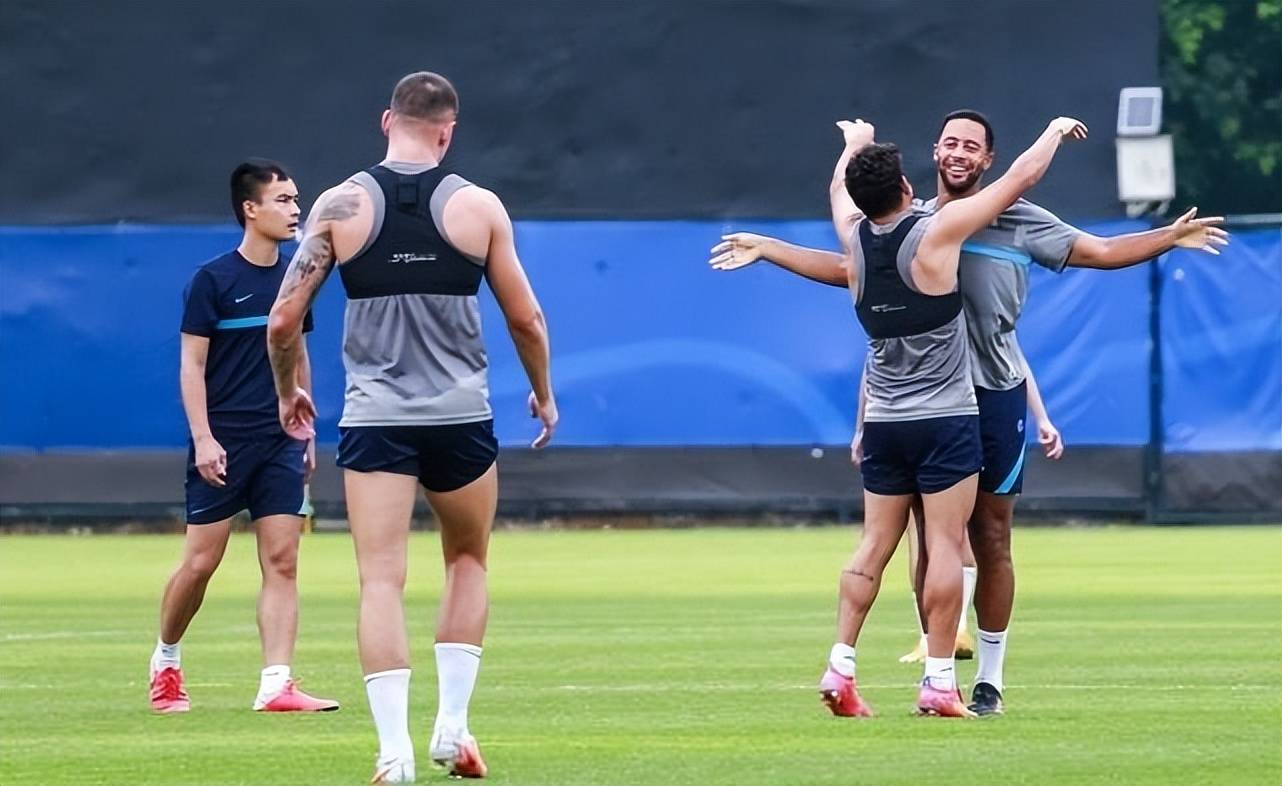 九游体育在线登录-欧洲豪门球队瞄准中超球员，计划引援动向