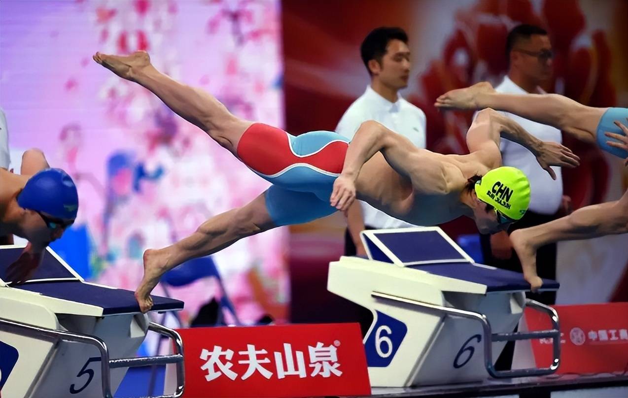 射击赛场风云突变,新秀选手奋力夺冠!的简单介绍 射击赛场风云突变,新秀选手奋力夺冠!的简单介绍