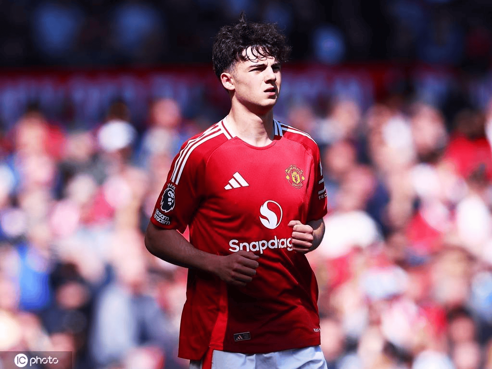 阿莱克斯·弗格森英超霸，曼联领先优势继续扩大的简单介绍