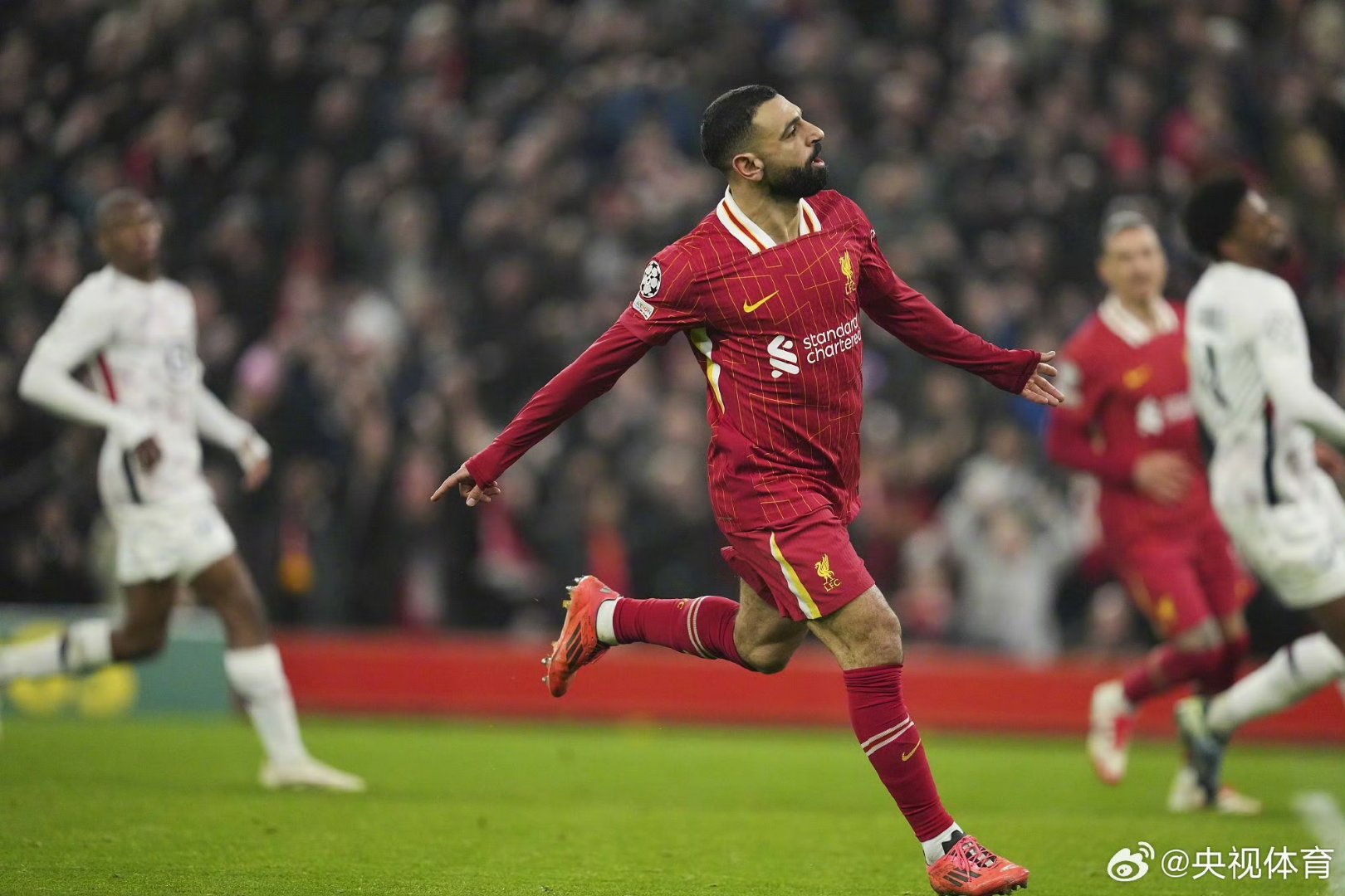 利物浦前锋菲尔米诺建功，助球队取得连胜