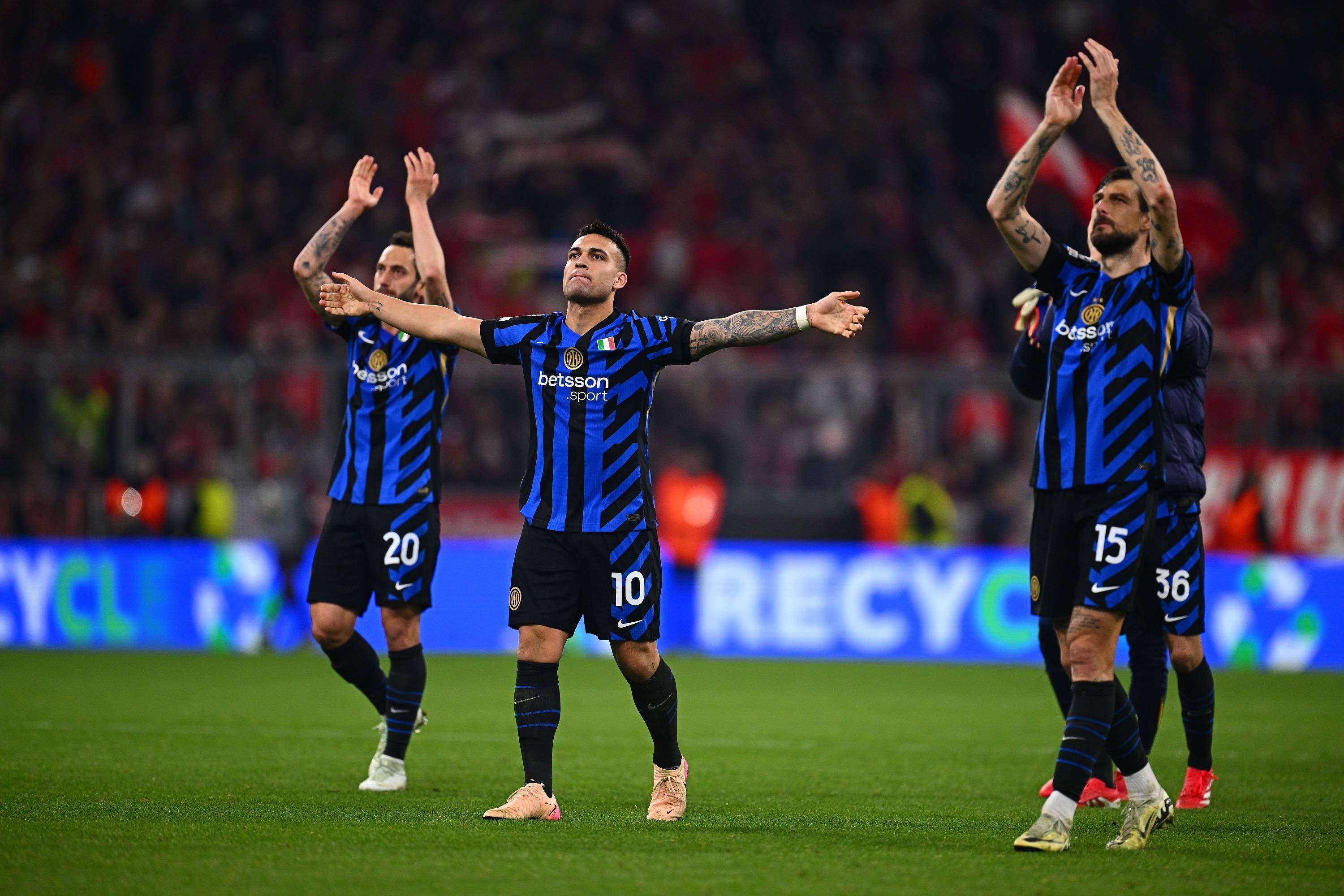 巴塞罗那遭遇挫败,小组出线悬念的简单介绍 巴塞罗那遭遇挫败,小组出线悬念的简单介绍