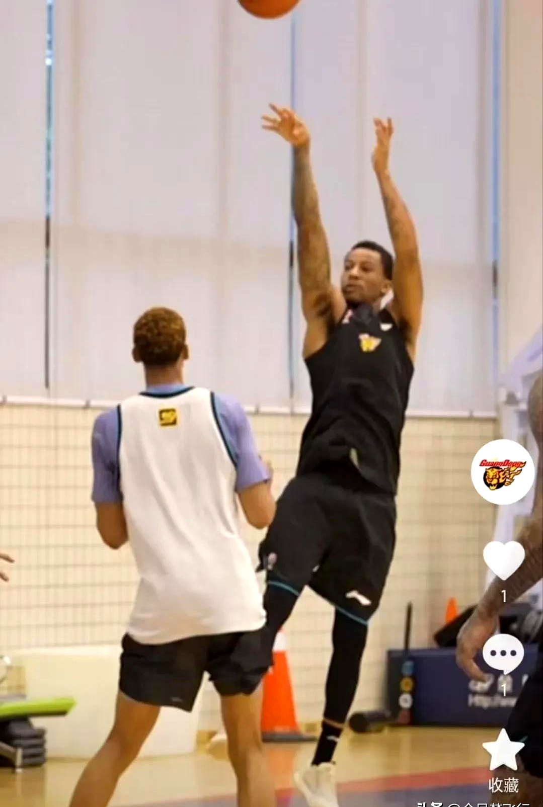 九游体育官方入口-线上对战打响，球队备战充实