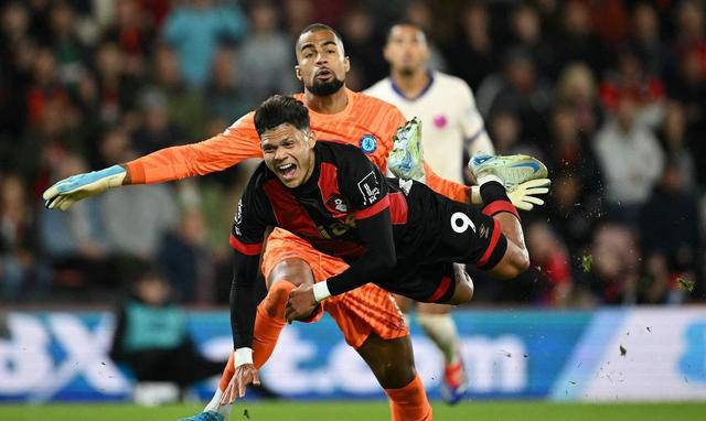 九游体育官网-南安普顿主场失利，伯恩茅斯豪取三分