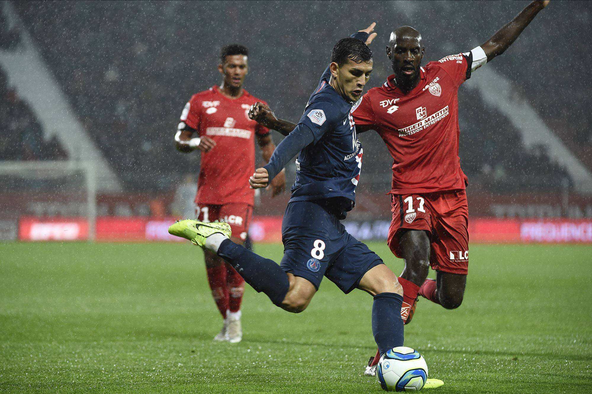 包含雷恩大胜巴黎FC，赢得宝贵胜利的词条