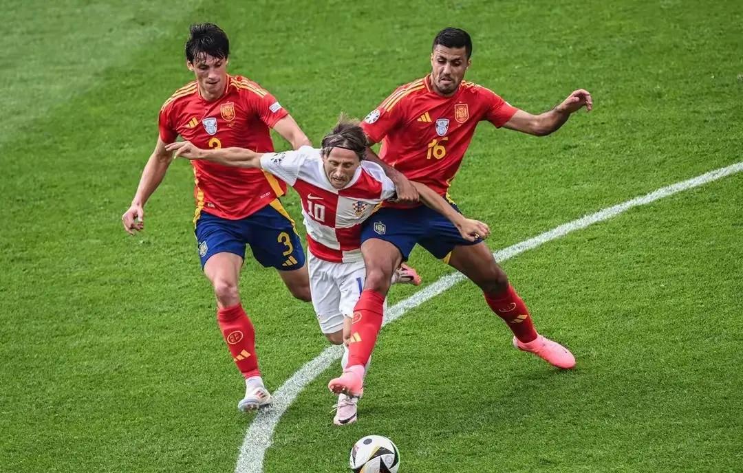 克罗地亚逆转保加利亚，欧洲杯晋级势头强劲