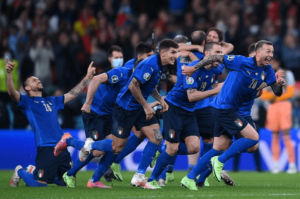 关于比利时点球力克乌克兰，欧洲杯16强名单悄然浮现的信息