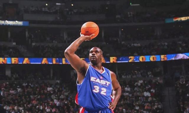 美国篮球传统再现，球队备战全球瞩目荣誉赛事