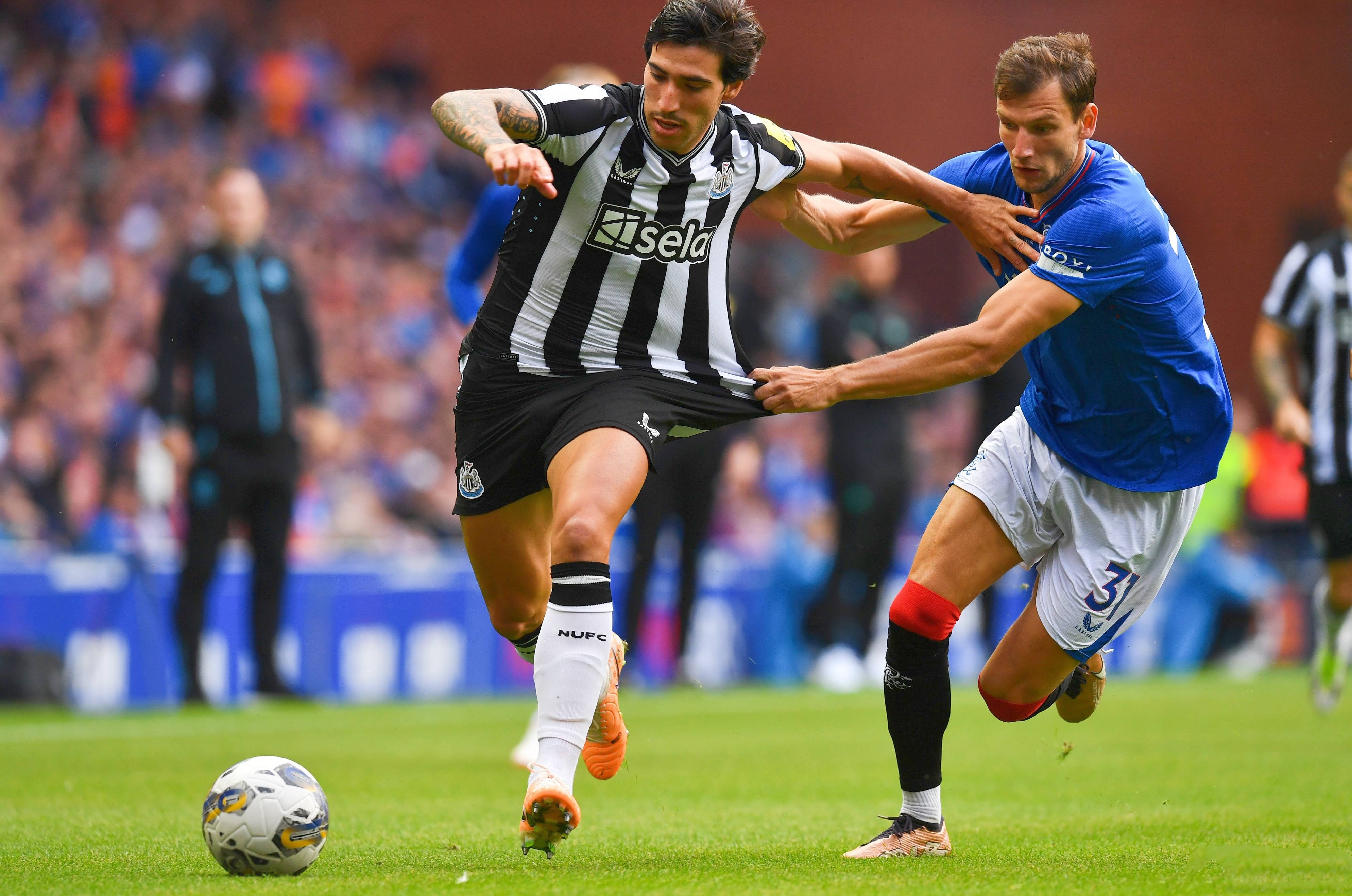 曼城签下意大利新秀，为未来埋下伏笔的简单介绍