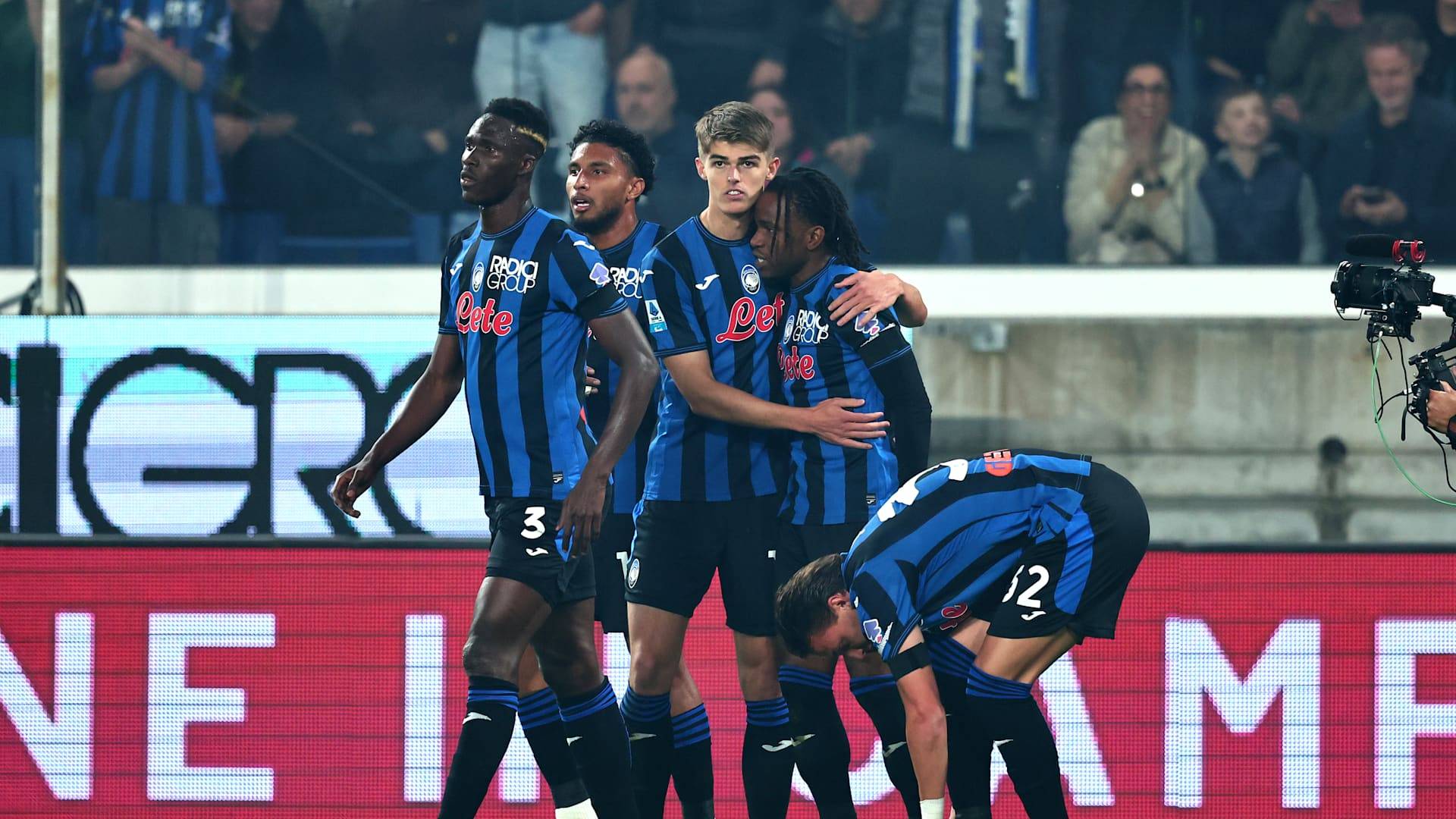 九游体育在线-包含亚特兰大客场战平尤文图斯，保持不败态势的词条